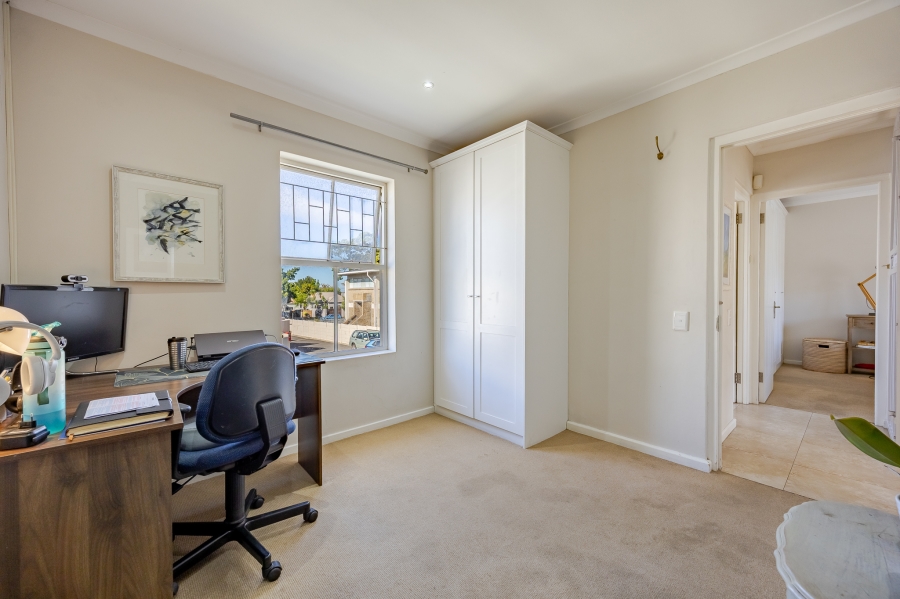 3 Bedroom Property for Sale in Kenilworth Western Cape